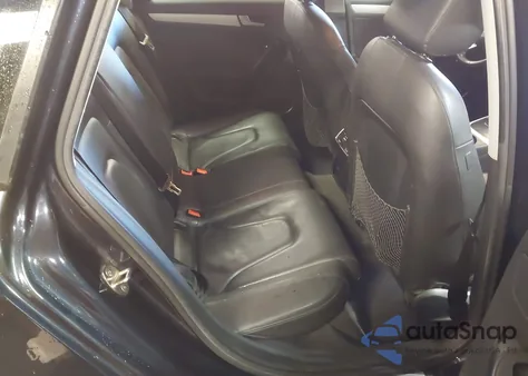 2013 Audi A4 2.0T Premium z USA, uszkodzony, nr VIN WAUFFAFL4DN012318